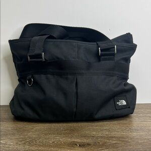 The North Face Black Tote Bag – Zip Top Utility Carryall